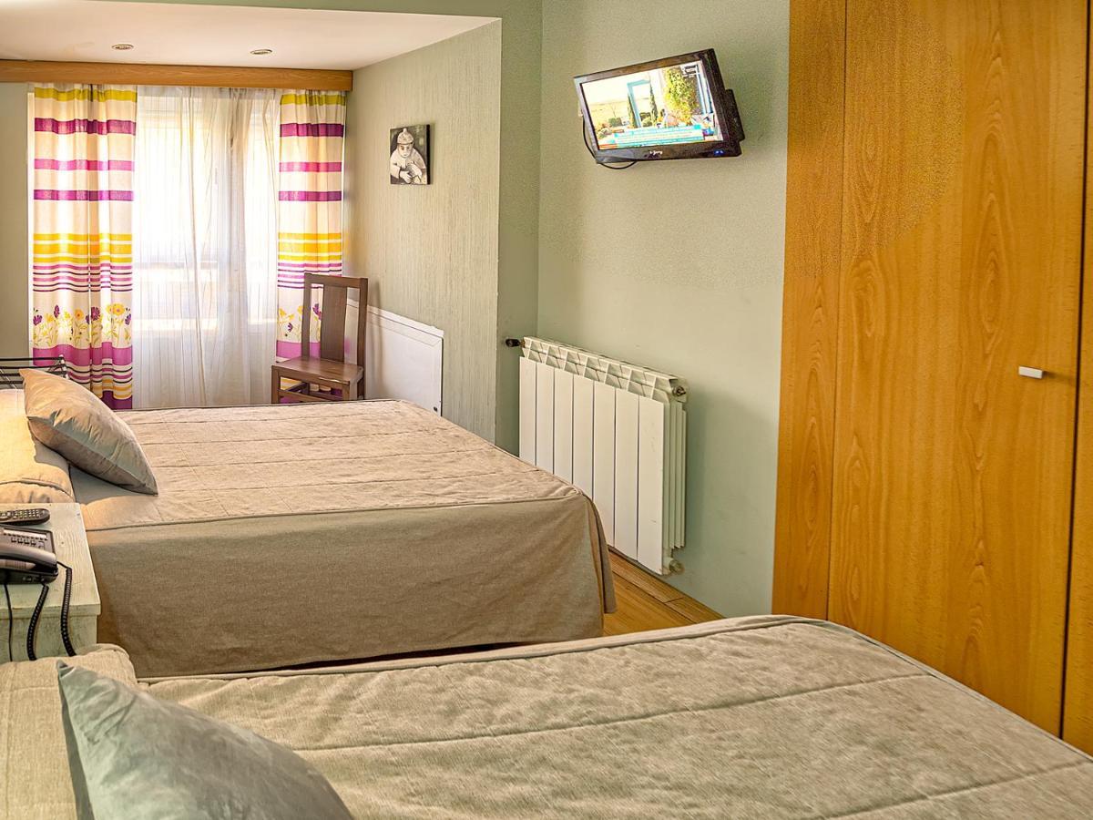 Hostal Real Aranjuez Esterno foto