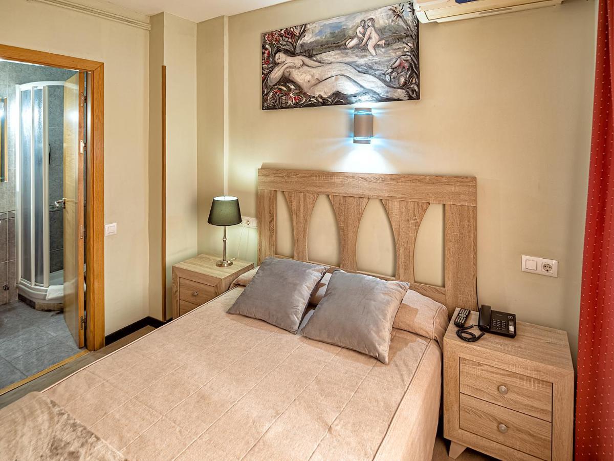 Hostal Real Aranjuez Esterno foto